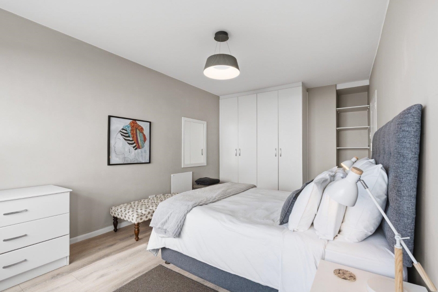1 Bedroom Property for Sale in Mouille Point Western Cape